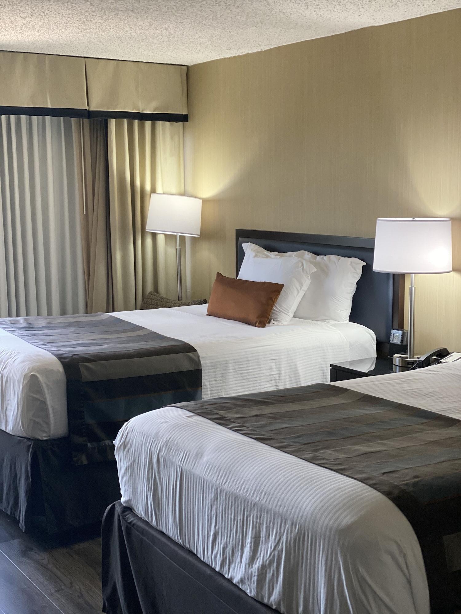 Wingate By Wyndham Springfield Hotel Exterior photo